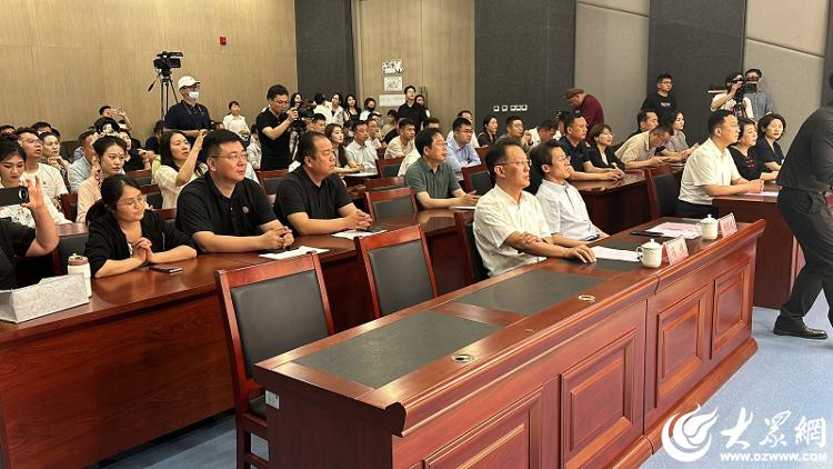 华夏幸福最新动态报道，聚焦产业变革与未来展望（2025年11月12日）