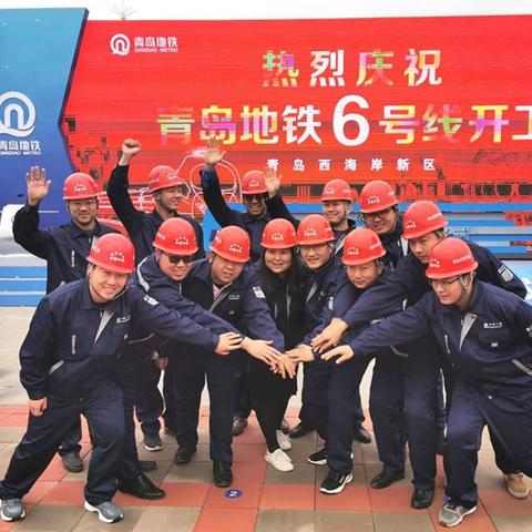 2025新澳大众网精选资料免费提供,深入执行方案设计_4DM11.968